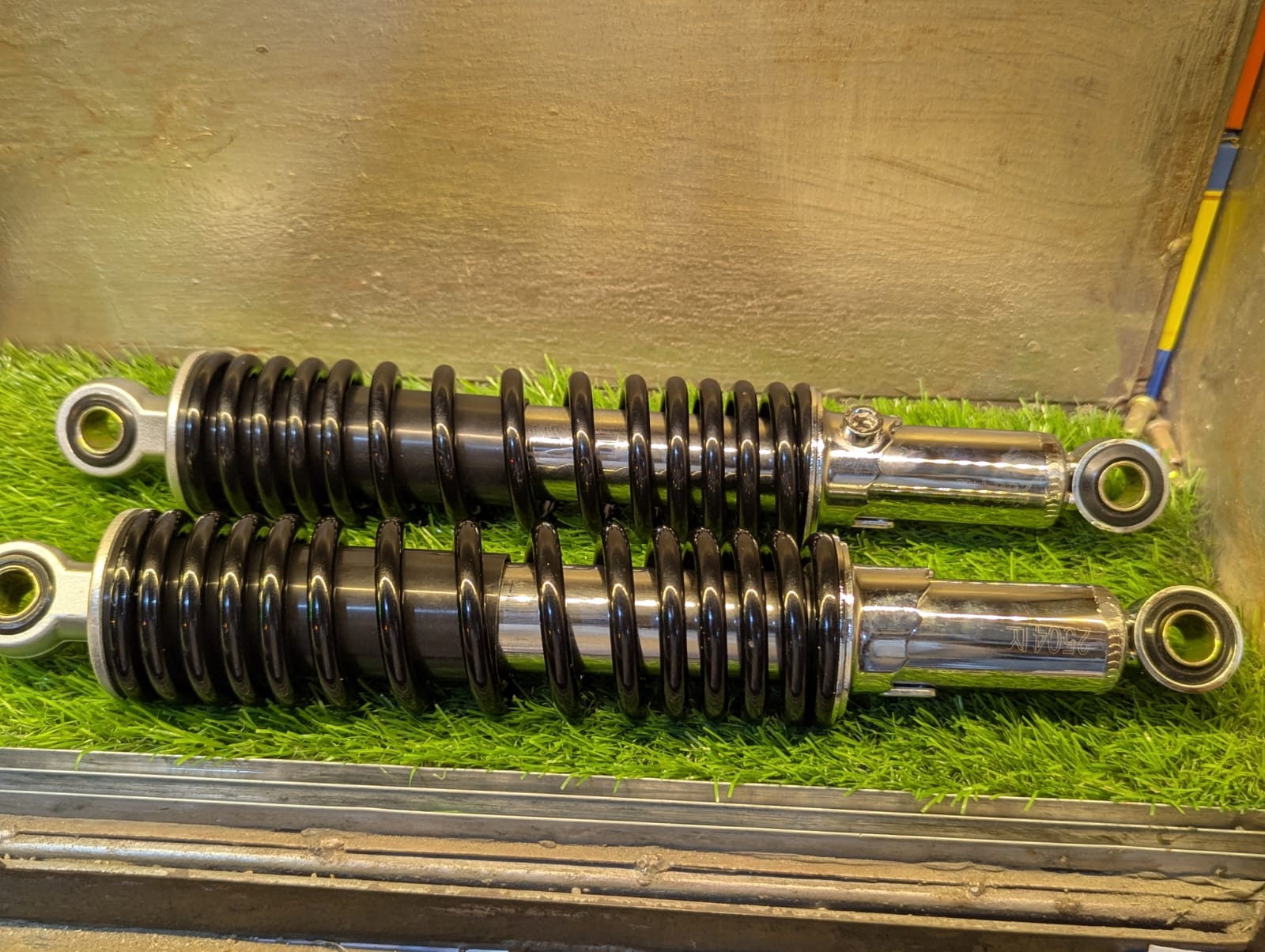 Rear Shock Absorber for Suzuki GS150 | High-Quality Suspension Replacement