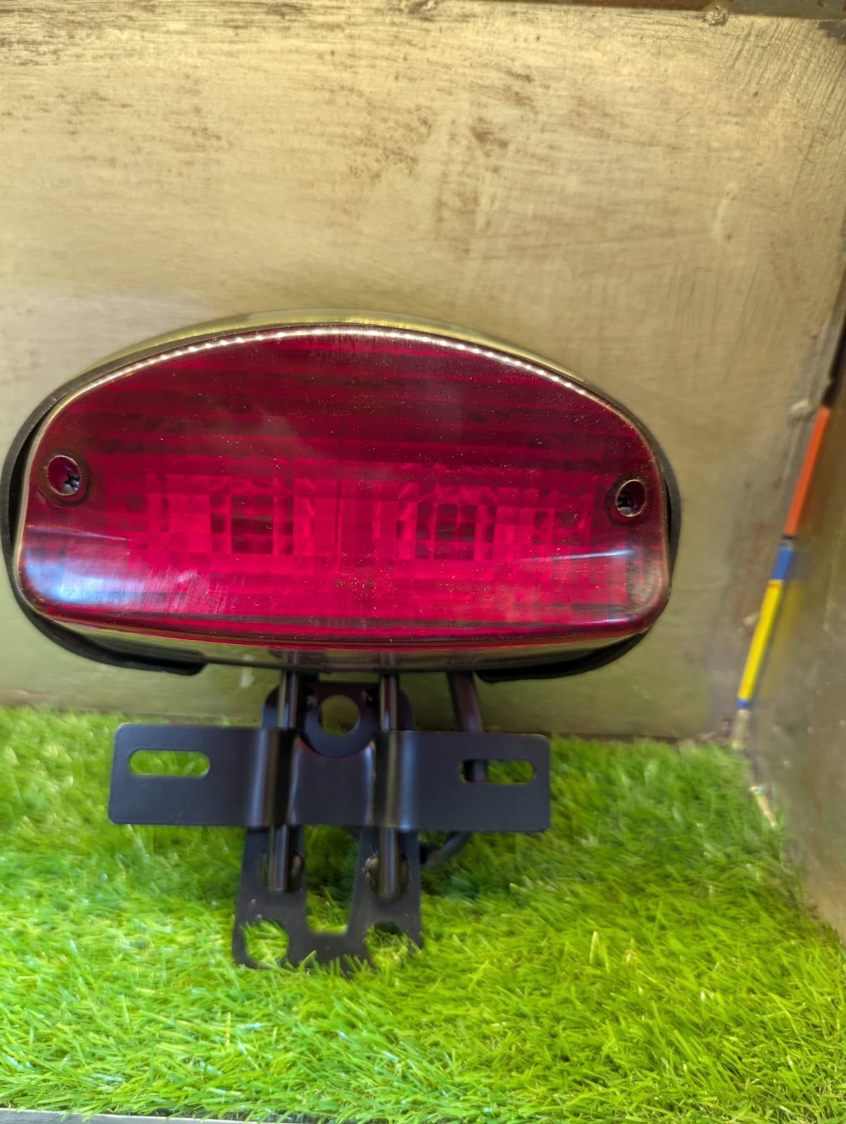 Complete Brake Light with Bracket for Suzuki GS150 | High-Quality Replacement
